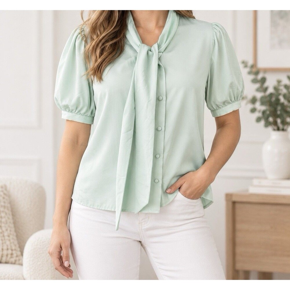 Lady Manhattan Women M yMint Green Tie Neck Bow Blouse Puff Sleeve Button Front